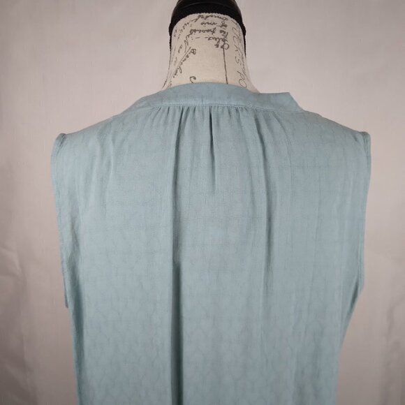 Kori | NWT Sleeveless Button Front Pintuck Blouse Top Green | Size L - Picture 5 of 8